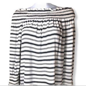 Faithfull the Brand Off Shoulder Top